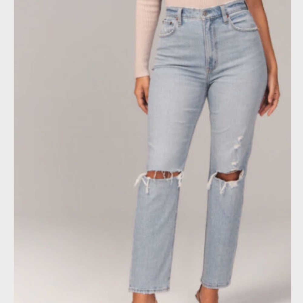 Abercrombie & Fitch Ankle Straight Ultra High Rise Jeans
